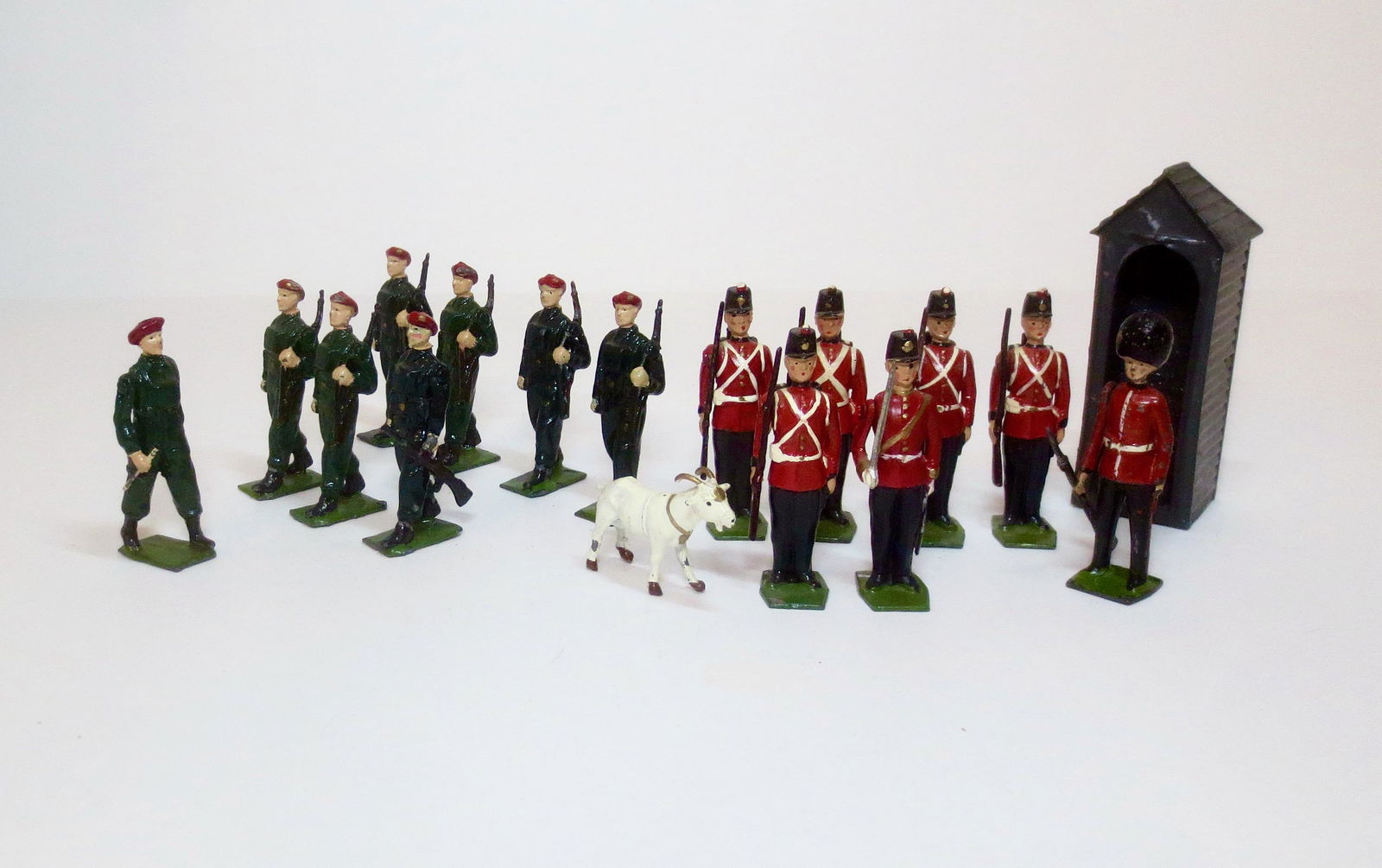 Britains #2148 Fort Henry Guards (1 of 1)