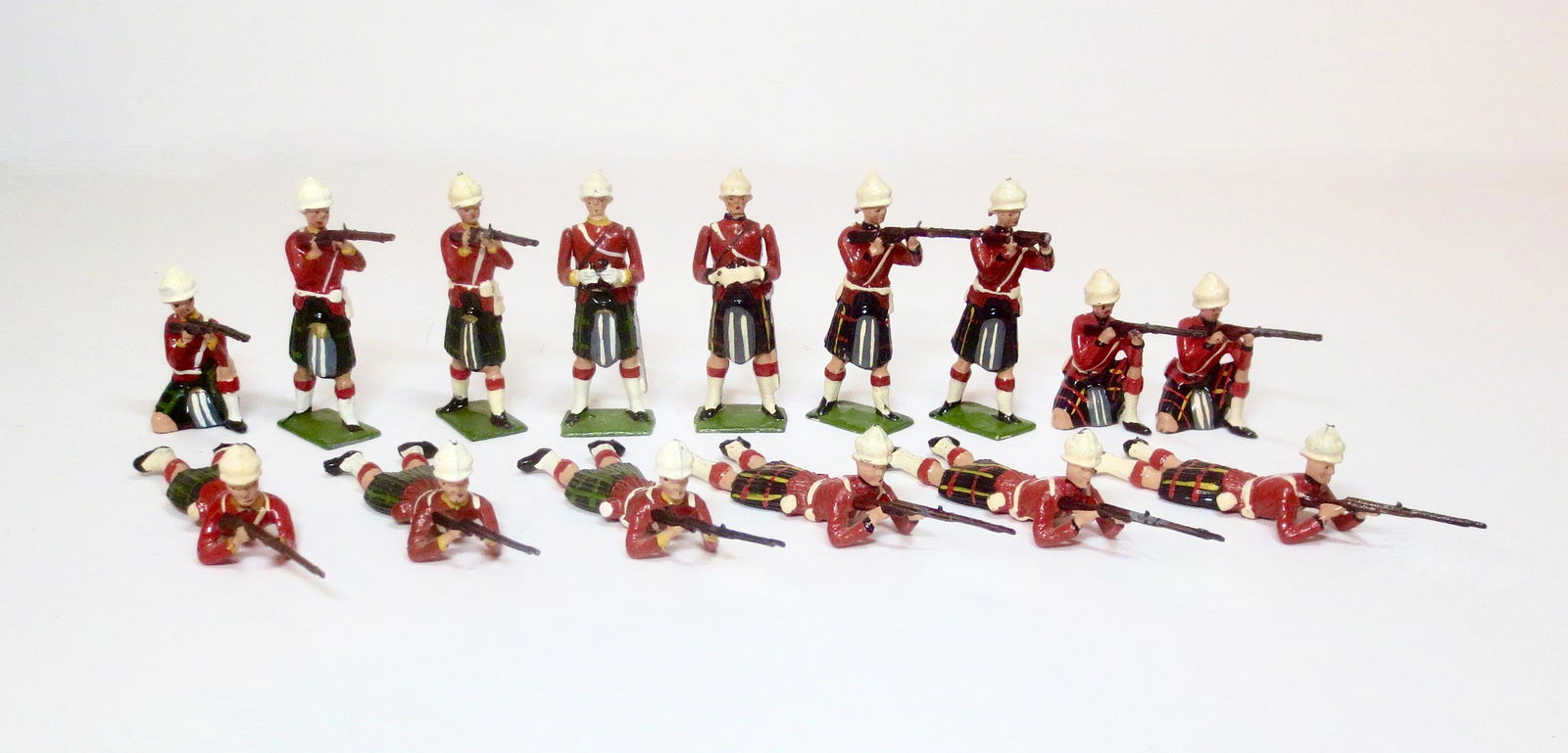 Britains From #89 Cameron Highlanders Firing (1 of 1)