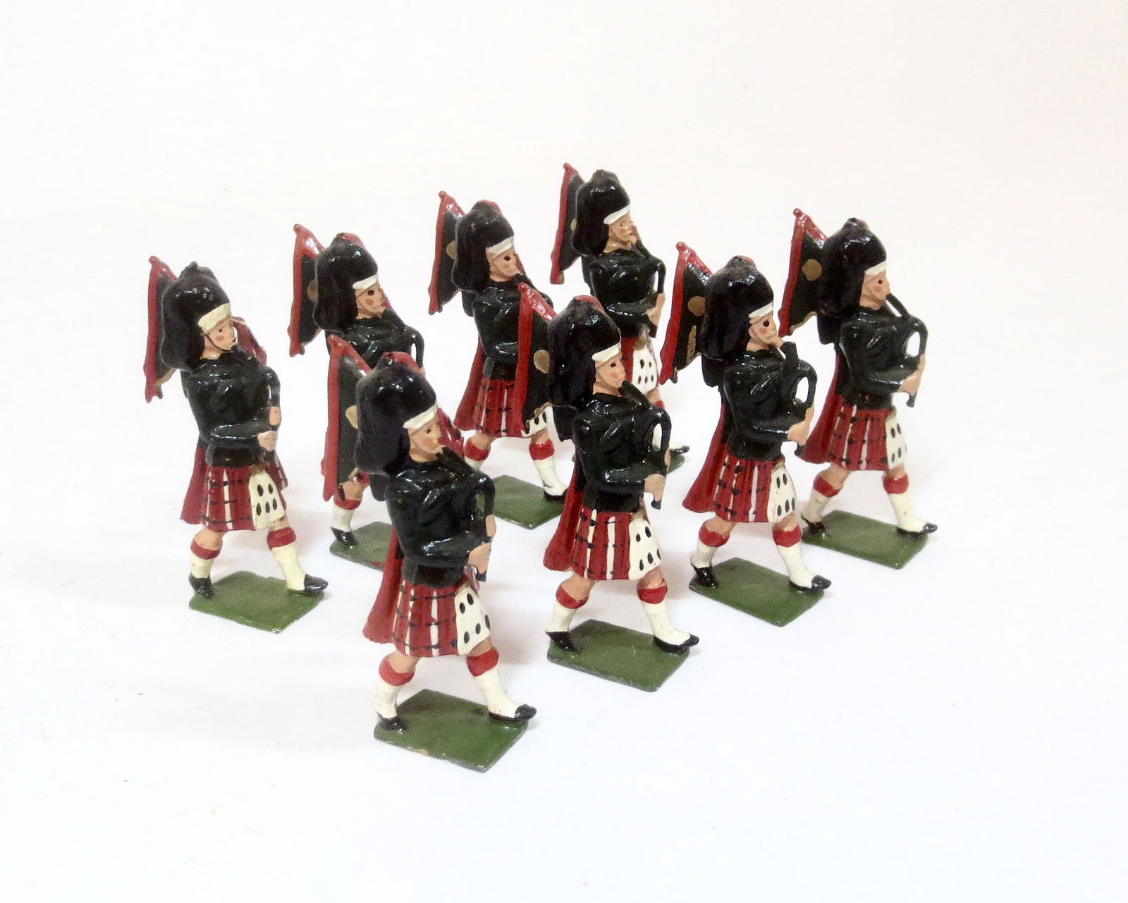 Britains From #2179 Black Watch Pipers (1 of 1)