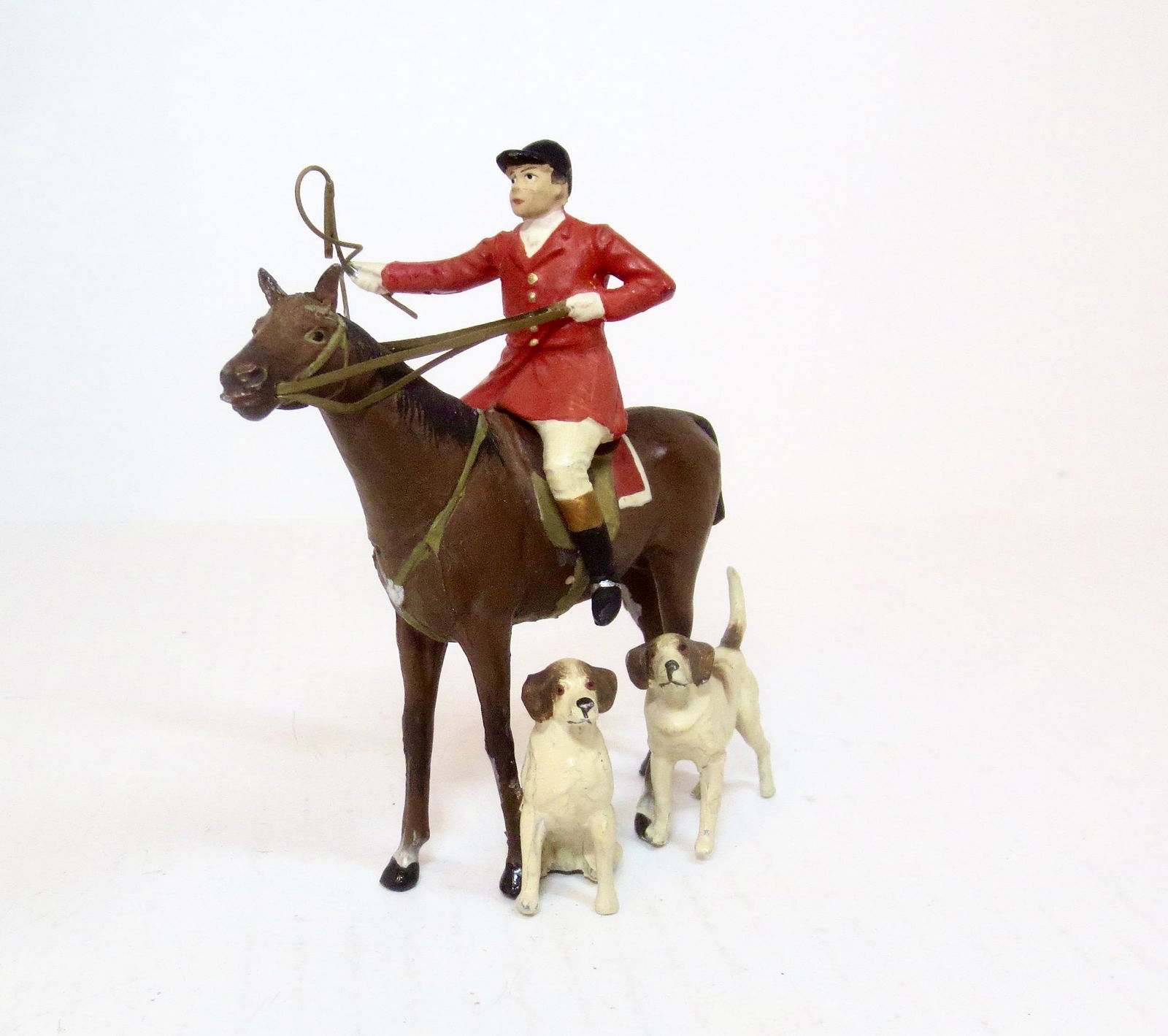 Heyde Large Scale Mounted Huntsman & Hounds (1 of 1)