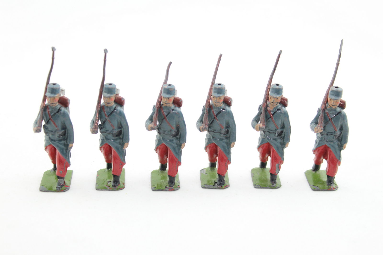 From Britains Set #141 Infanterie de Ligne (1 of 1)