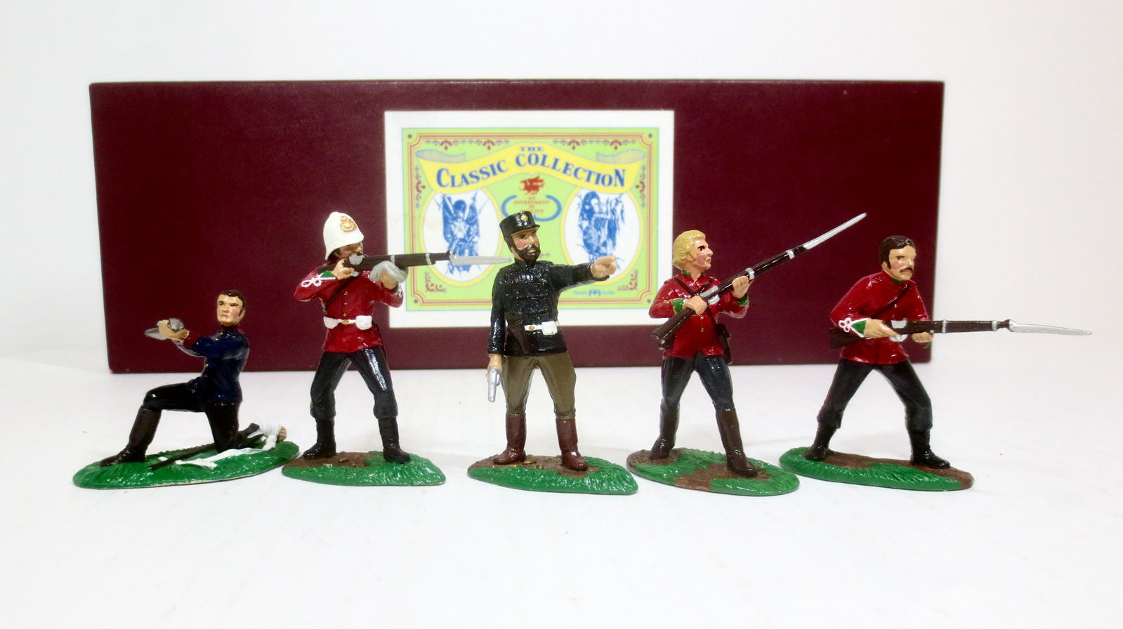 Trophy Miniatures #TT23 "Heroes Of The Drift": 5 pieces. Mint condition. Box excellent.