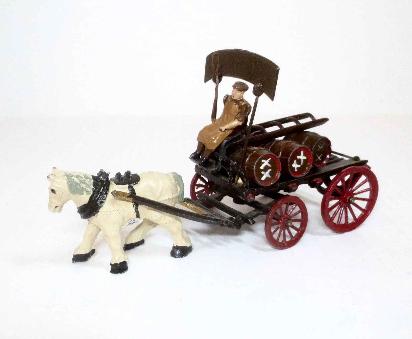 Taylor & Barrett Watney's Brewers Dray: 10 pieces. Near mint condition (missing one barrel). Unboxed.