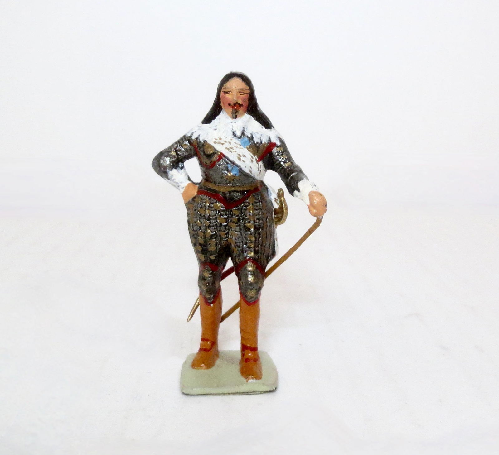 Vertunni Louis XIII (1 of 1)