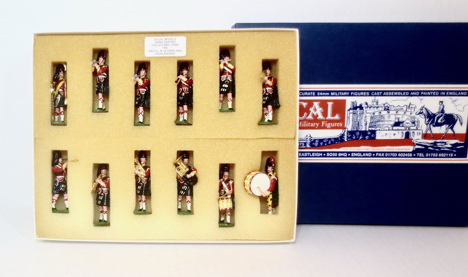 The Argyll & Sutherland Highlanders Band (1 of 1)