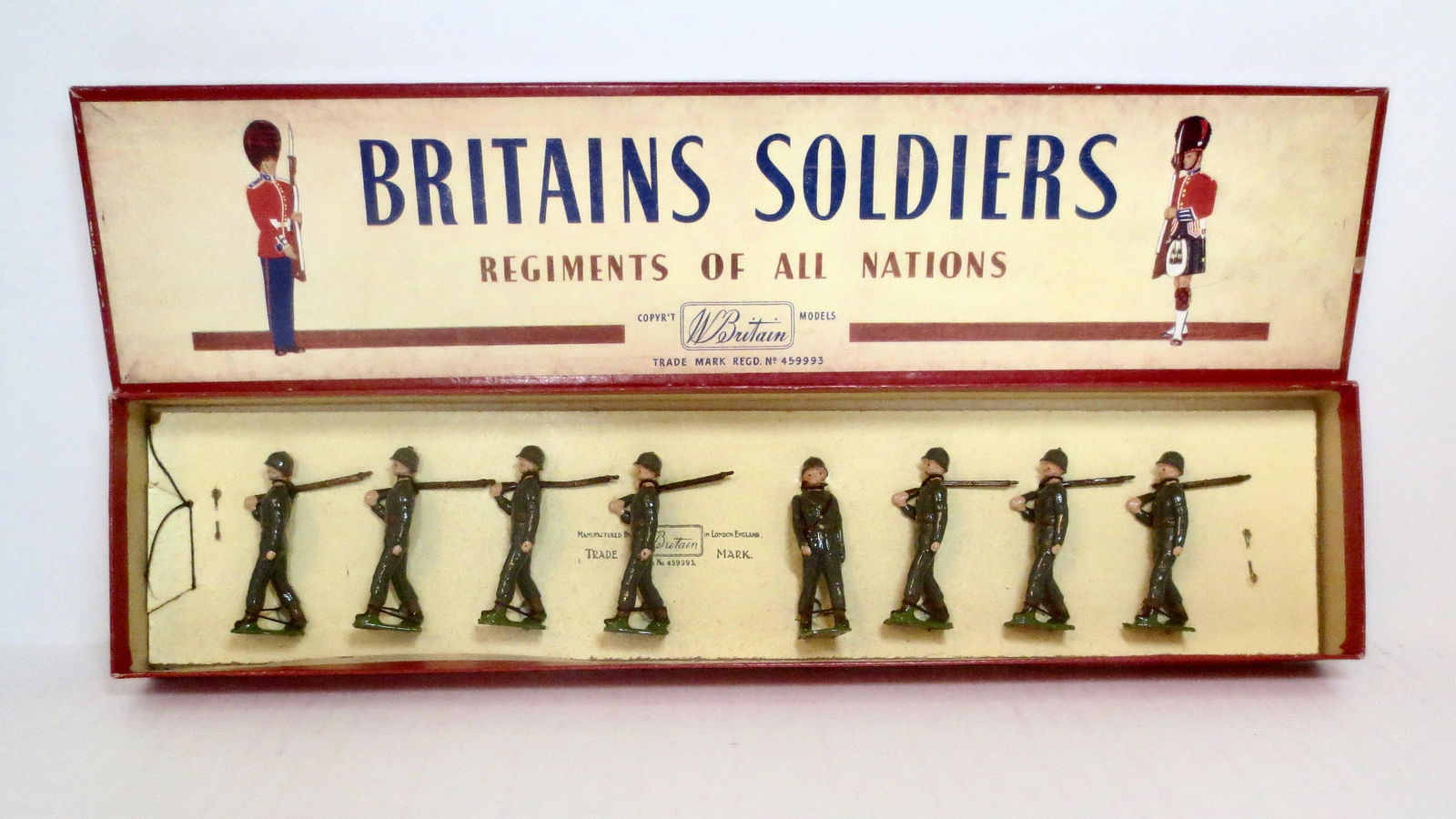 Britains #2033 U.S. Army Infantry (1 of 1)