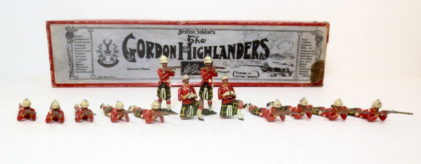 Britains #118 Gordon Highlanders Firing (1 of 1)