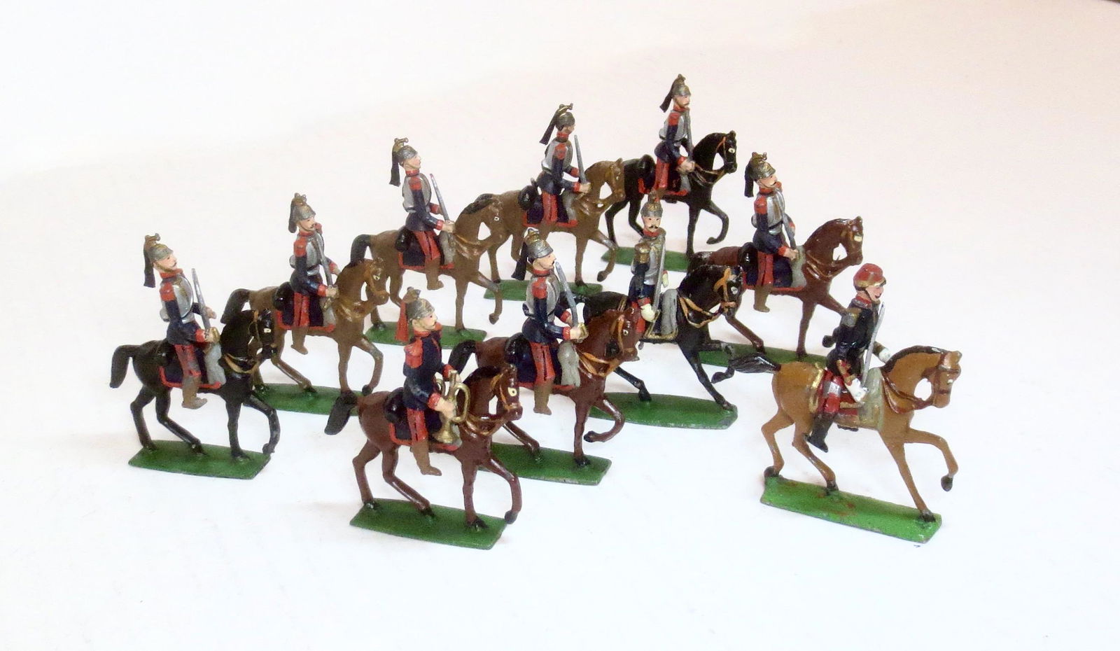 Heyde French Cuirassiers: 10 pieces. 48mm. Near mint condition. Unboxed.