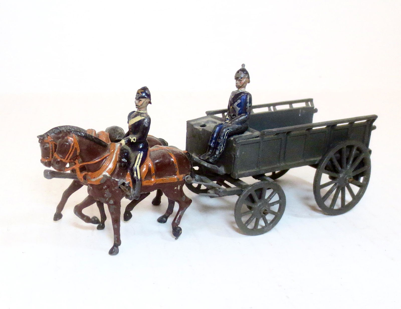 Britains #146 Army Service Wagon (1 of 1)