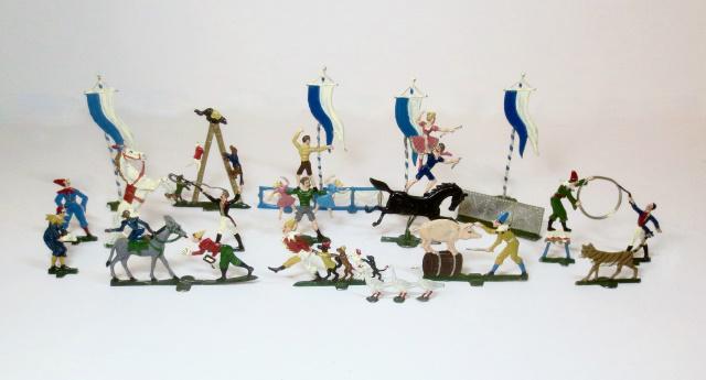 Vintage German Demi Ronde Circus Set (1 of 1)