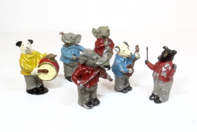 All-Nu Dog & Elephant Band: 6 pieces. Excellent to very good condition. Unboxed.