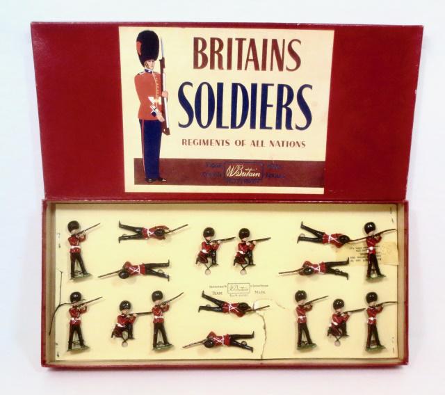 Britains #1327 Grenadier Guards (1 of 1)