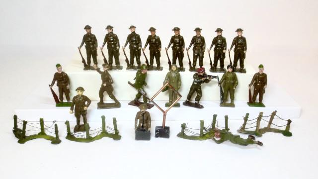 Assorted Khaki Soldiers (1 of 1)