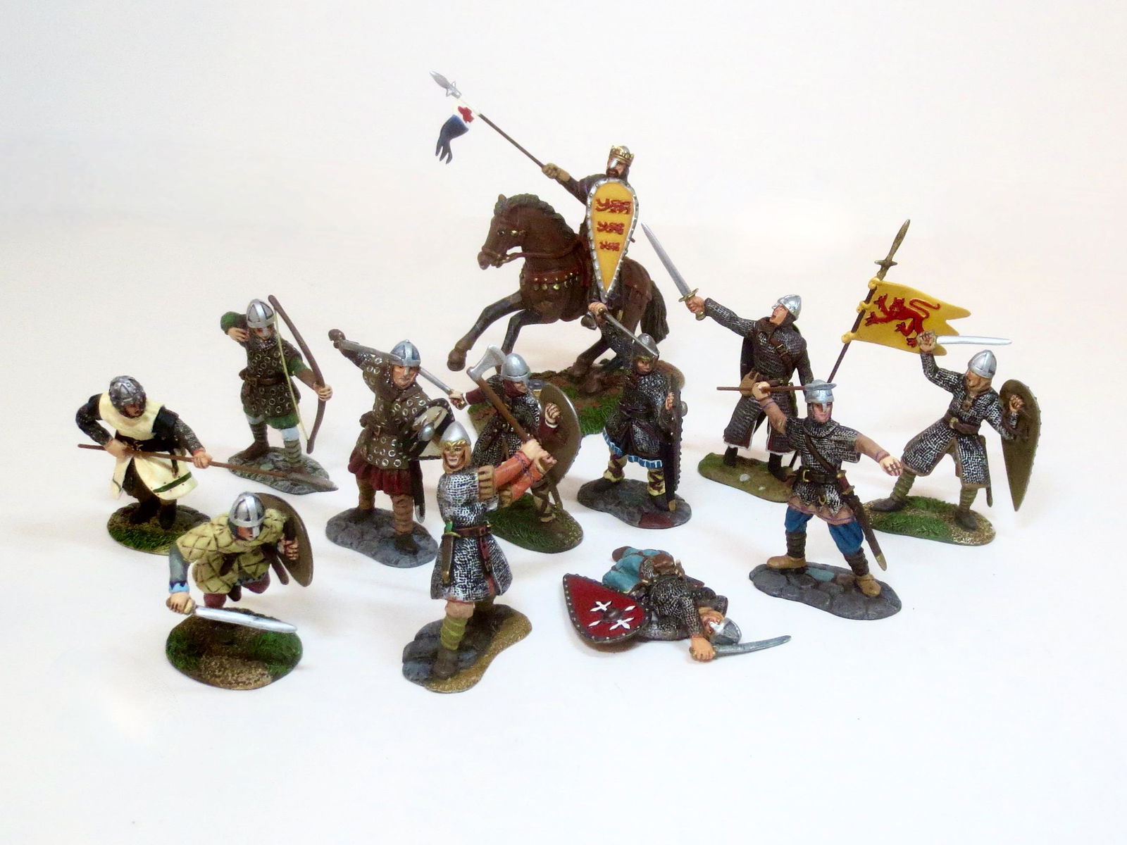 Conte Medieval Warriors With Mounted King (1 of 1)