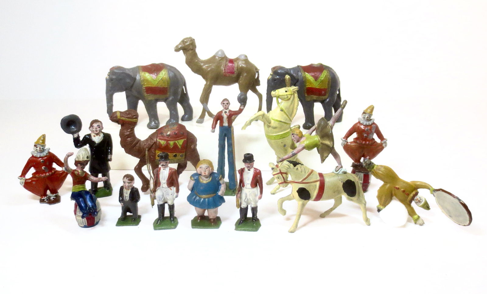 Sonsco Japan Circus Figures (1 of 1)