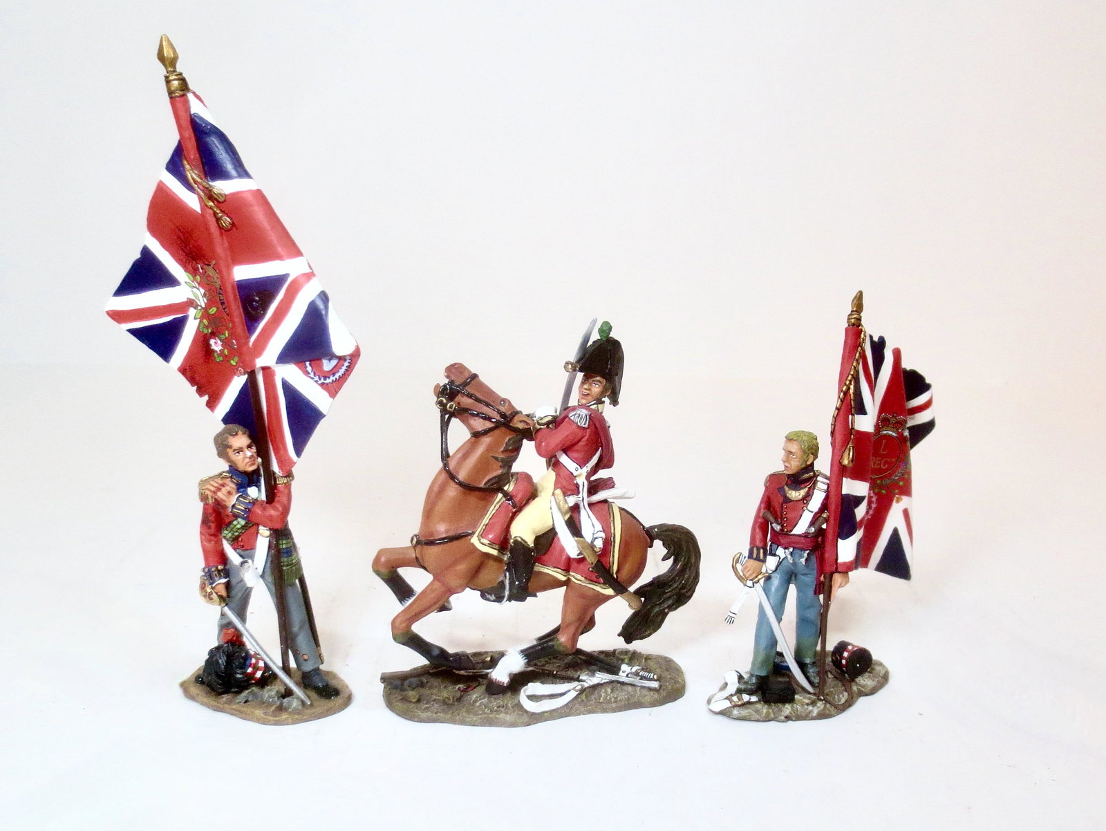 King & Country Age Of Napoleon British Officer: With Flag Bearers. 3 pieces. Near mint condition. Unboxed.