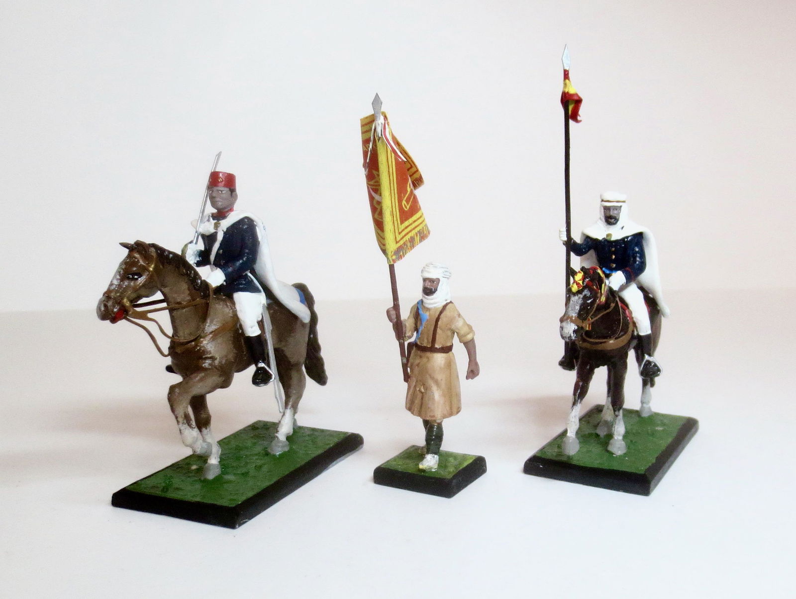 Alymer Mounted Arabs With Flagbearer (1 of 1)