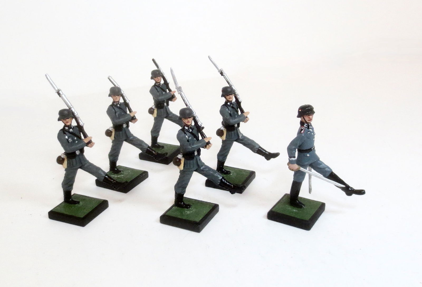 Alymer WW2 German Infantry Goose-Stepping (1 of 1)