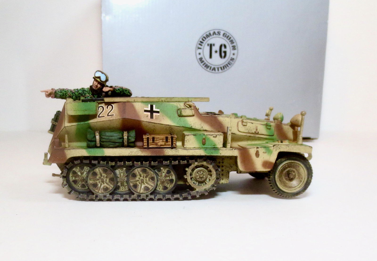Thomas Gunn #SS025A German Armoured Car (1 of 1)