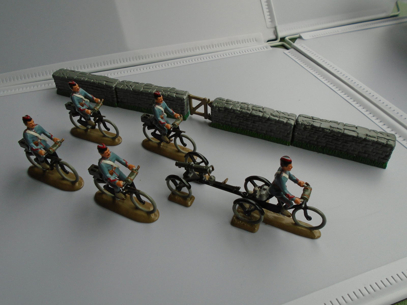 Soldier Center Miniatures Set #17 (1 of 2)