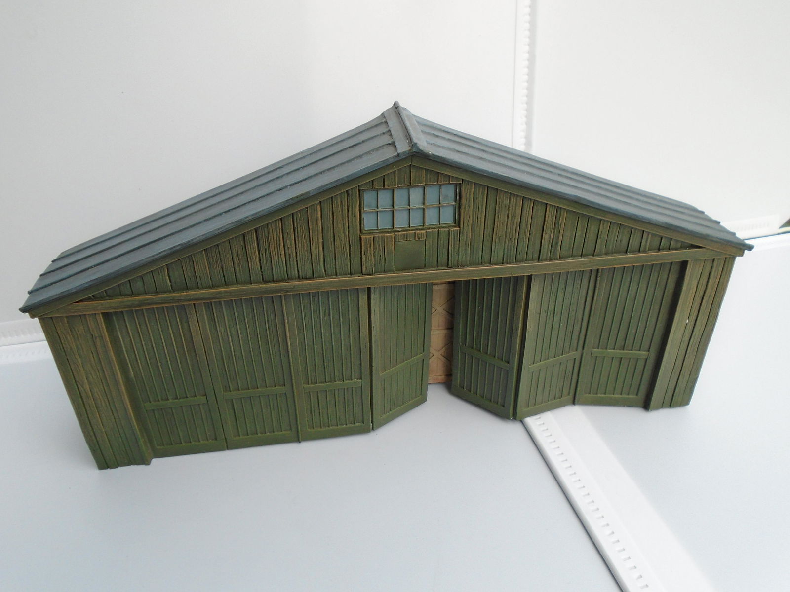 John Jenkins BGC10 British Hangar (1 of 2)