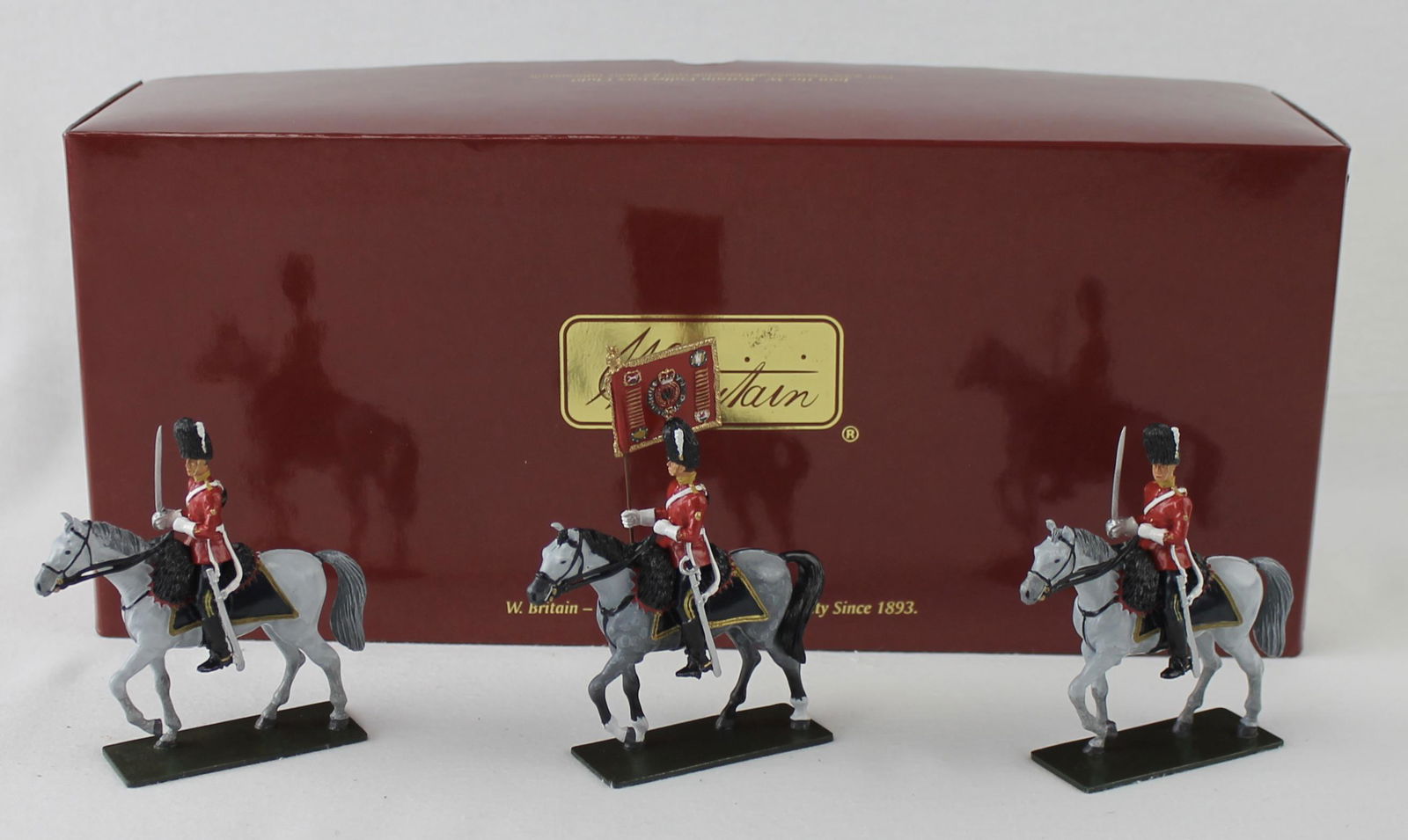 Britains Set 48010 Royal Scots Dragoon Standard (1 of 4)