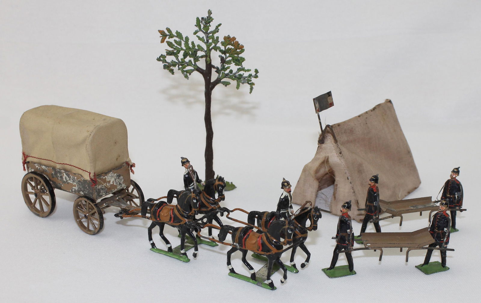 Heyde Lot Prussian Medical Wagon and Personnel (1 of 6)