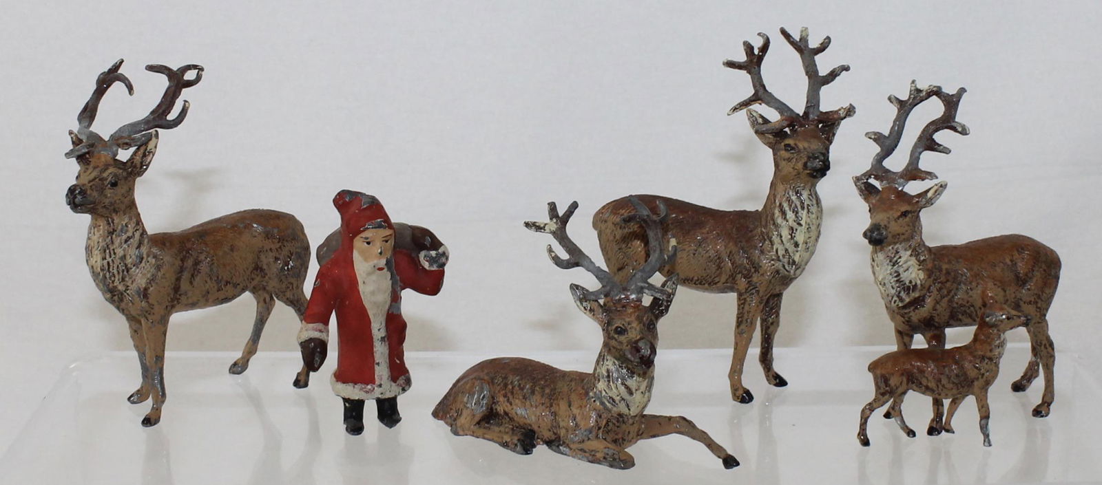 Heyde Lot Santa Claus with Reindeer (1 of 3)