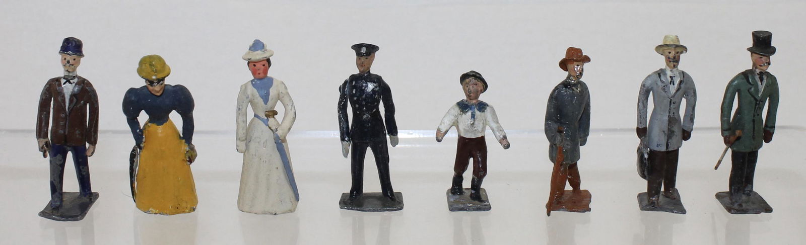 Heyde Lot Civilian Figures (1 of 3)