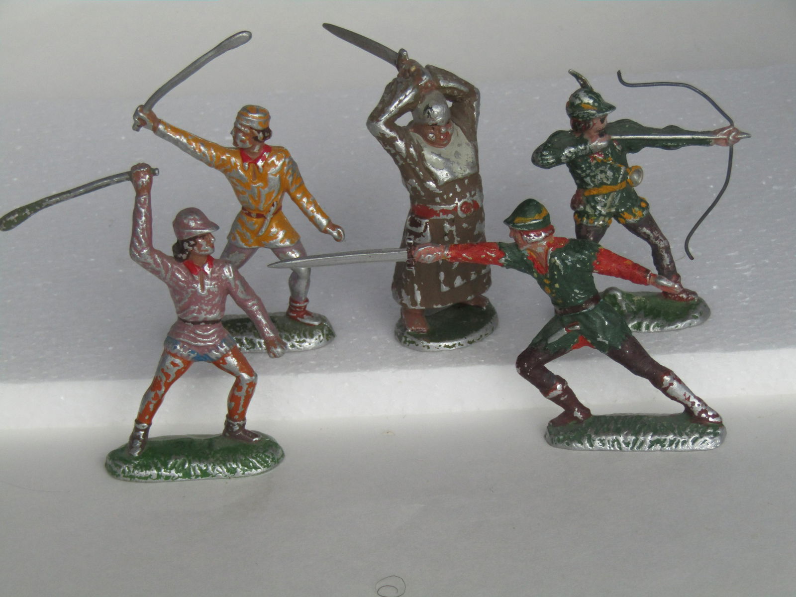 Krolyn (Denmark) Robin Hood (1 of 2)