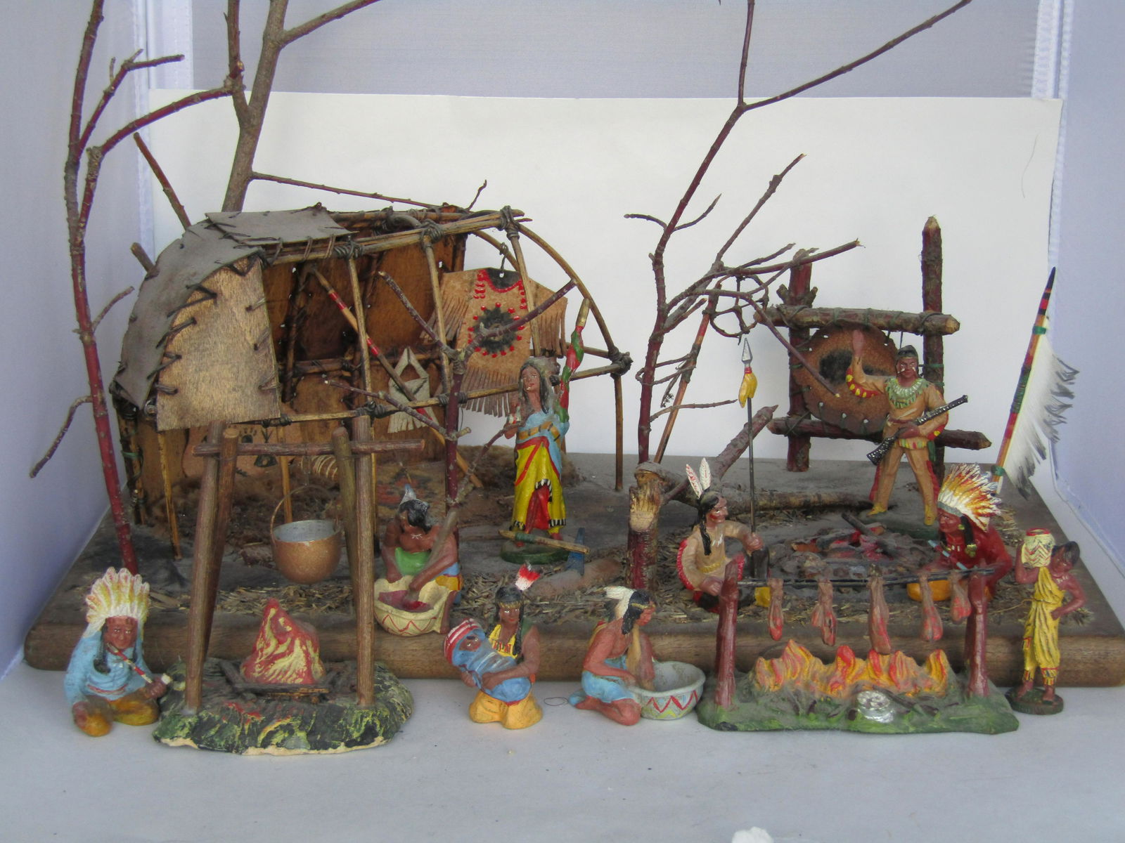 Elastolin & Tipple- Topple Hut Diorama (1 of 2)