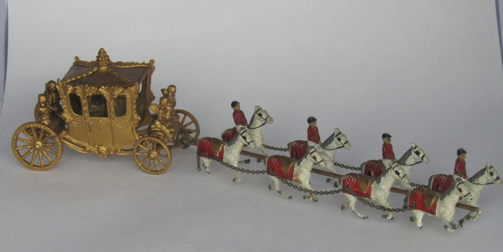 Johillco British Royal State Coach (1 of 2)