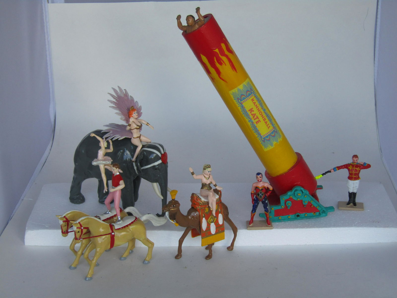 Group of Duval 56 mm Circus Performers (1 of 2)