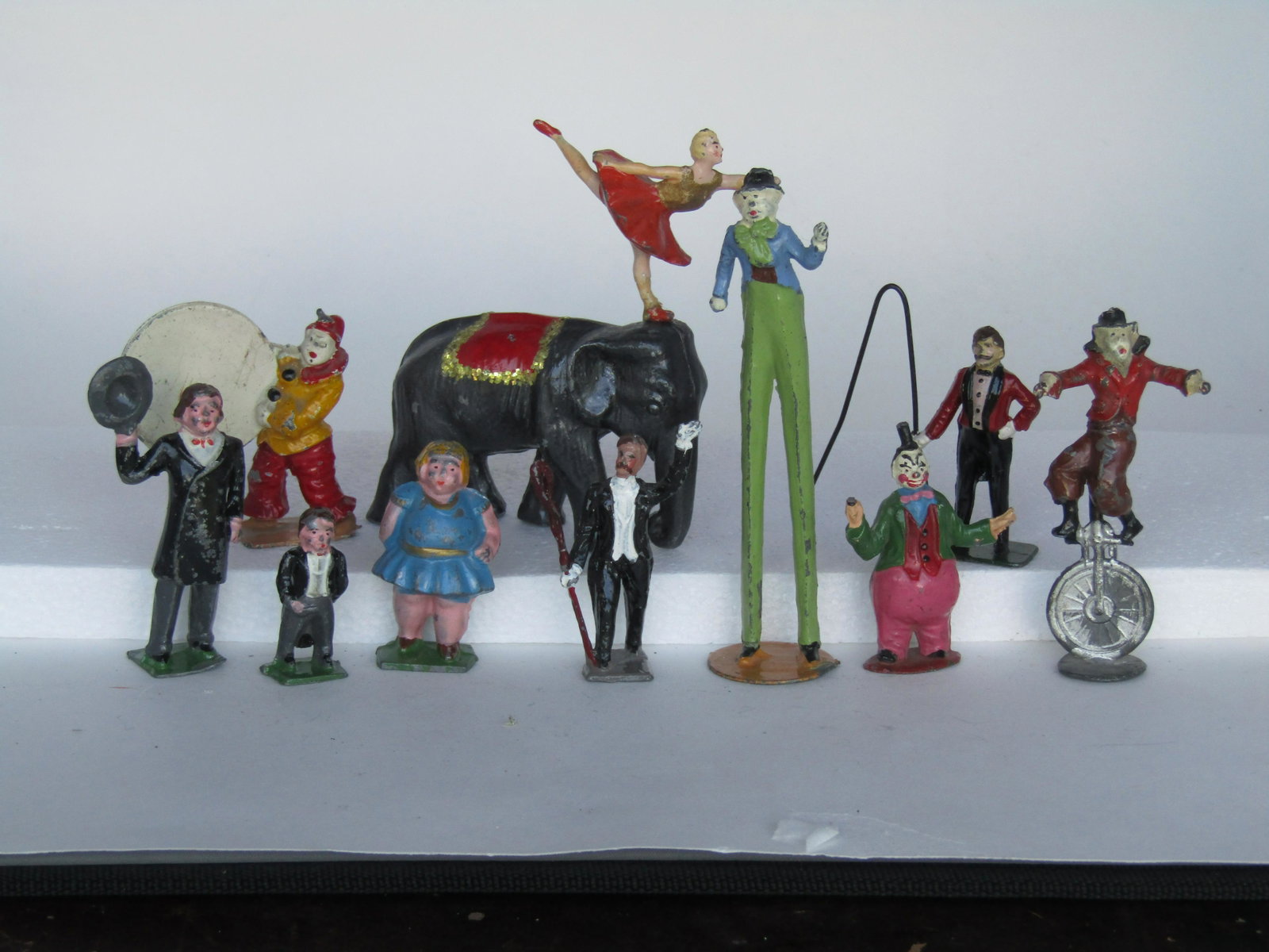 Charbens/Benbros Circus Figures: Lot of 11 different figures. Excellent Condition.