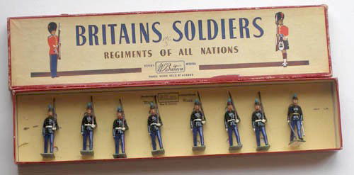 Britains # 2051 Uruguayan Military School Cadet: Britains Set # 2051 Uruguayan Military School Cadets with Original R.O.A.N Box - Untied. Post War. 8 Pieces.