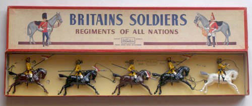 Britains # 66. 13th Duke of Connaught's Own Lancer: Britains Set # 66. 13th Duke of Connaught's Own Lancers, Indian Army with Original R.O.A.N. Box- Untied. Post War. 5 Pieces.