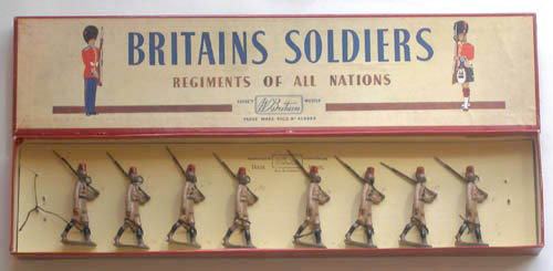 Britains Set # 225 Kings African Rifles: Britains Set # 225 Kings African Rifles Tied in Original R.O.A.N Box-Post War. 8 Pieces.