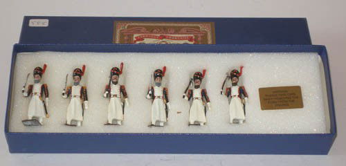 Mignot. Old Guard Sappers: Mignot. Old Guard Sappers in Original Blue Special Issue Set Box. Post War. 6 Pieces.
