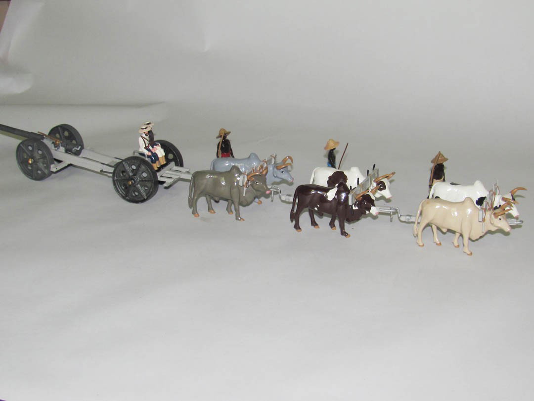 Trophy Royal Navy Gun Oxen Team: Trophy Royal Navy Gun Oxen Team Excellent. No Box 18pcs.