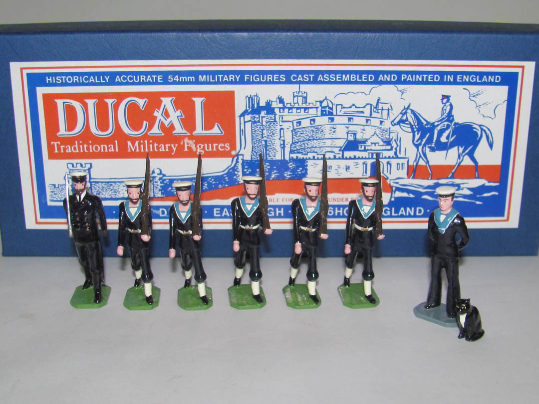 Ducal The Royal Navy 1950: Ducal The Royal Navy 1950 Marching, Sailor and Ships Captain MIB 8pcs. 2 Boxes