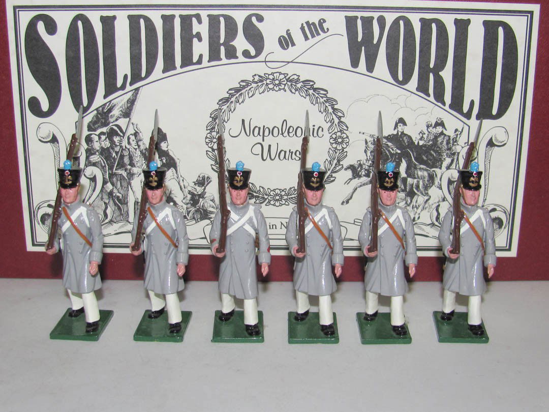 Soldiers of the World: Napoleonic Wars: Soldiers of the World: Napoleonic Wars, French Line Infantry in Great Coats MIB 6 pcs