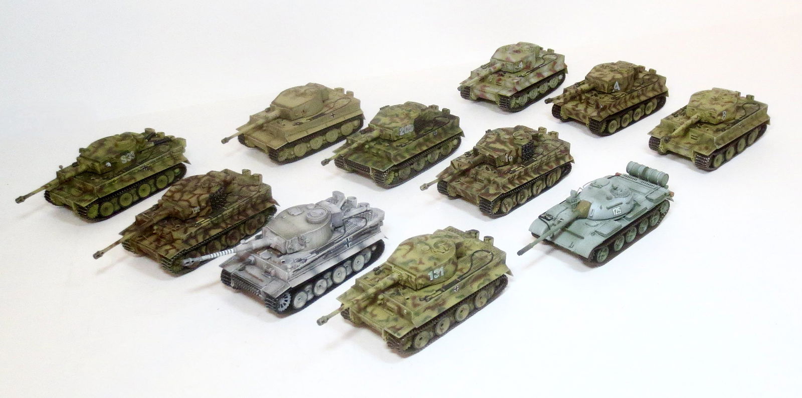 Assorted WW2 Tanks (1 of 1)