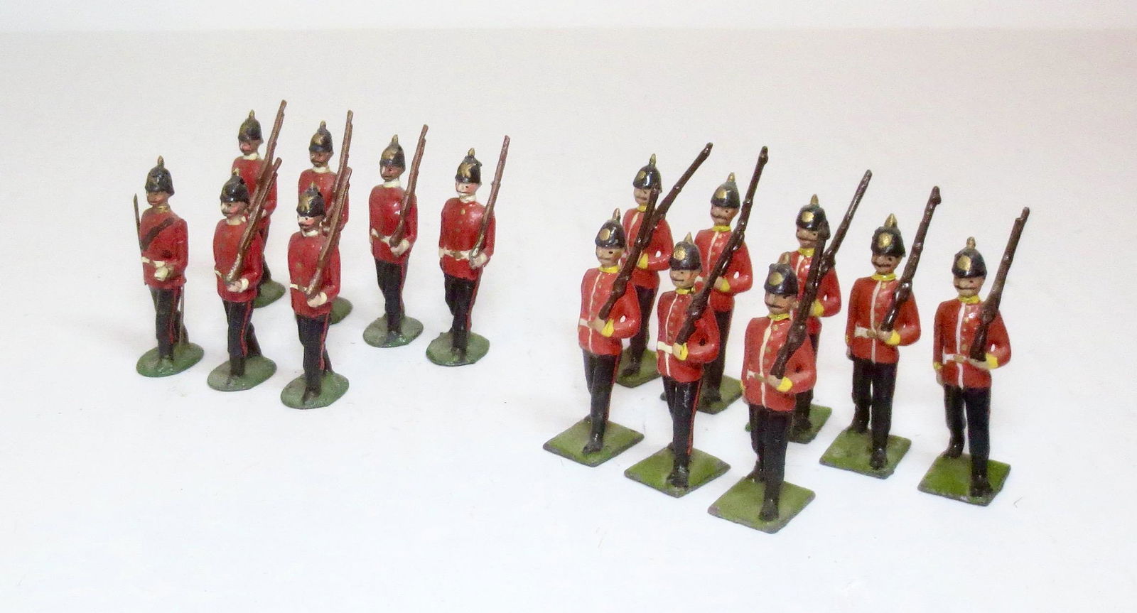 Britains Small Scale Infantry of The Line (1 of 1)