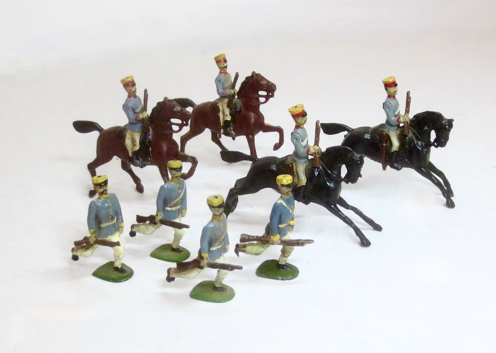 Britains "B" Scale Japanese Cavalry & Infantry (1 of 1)