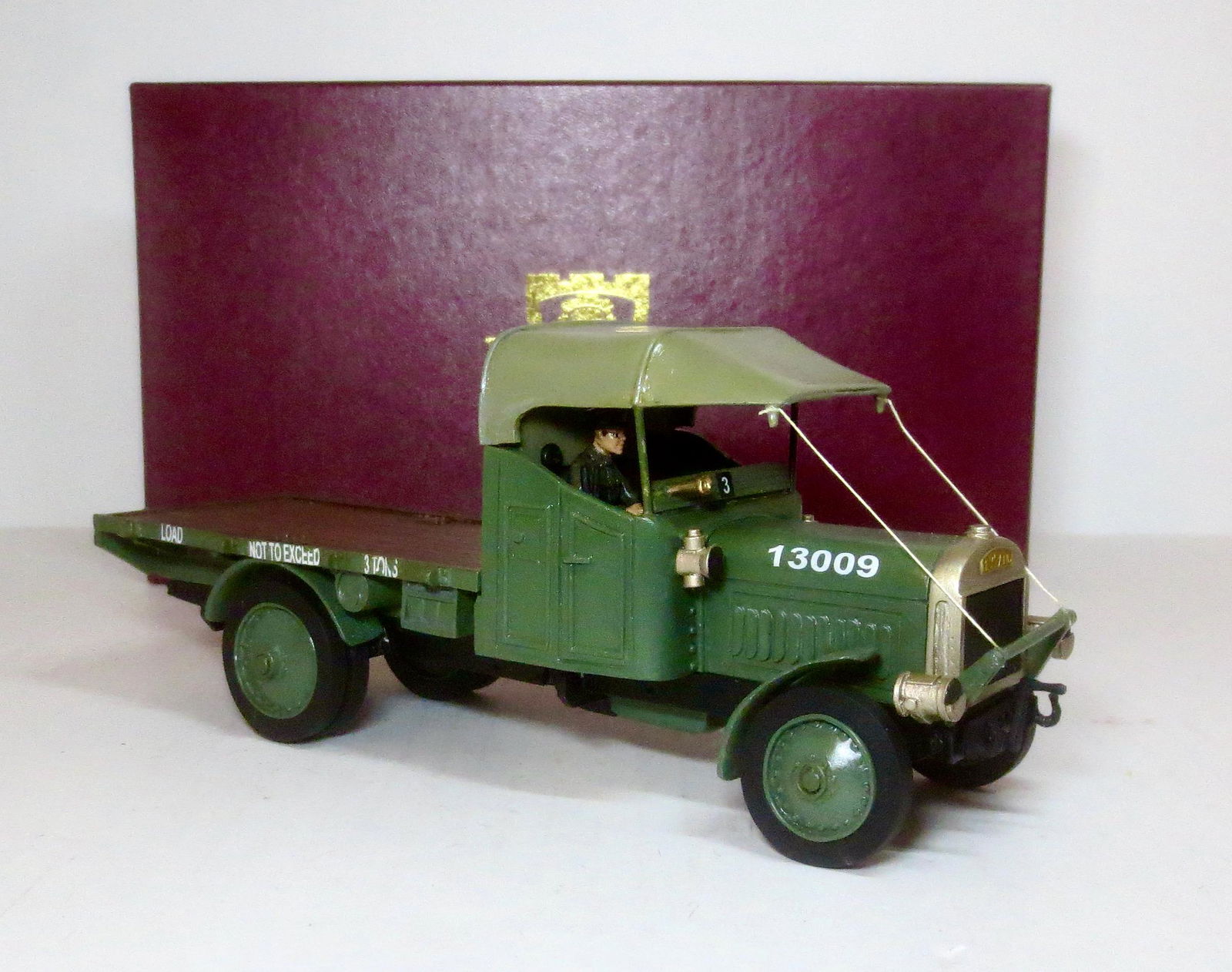 Model Armoury #WF03 Leyland Flatbed Truck (1 of 1)
