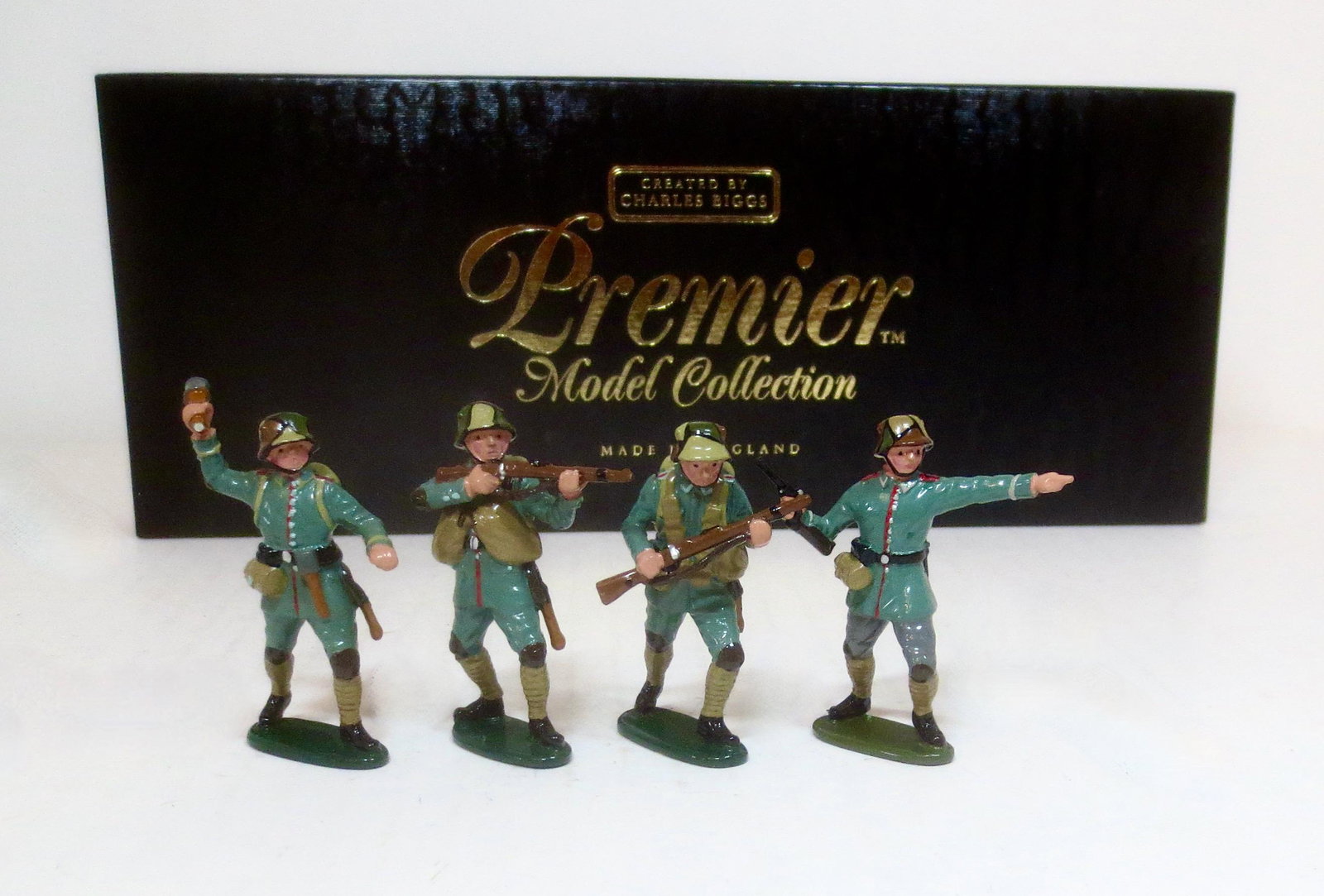Premier #9909 German Stormtroopers (1 of 1)