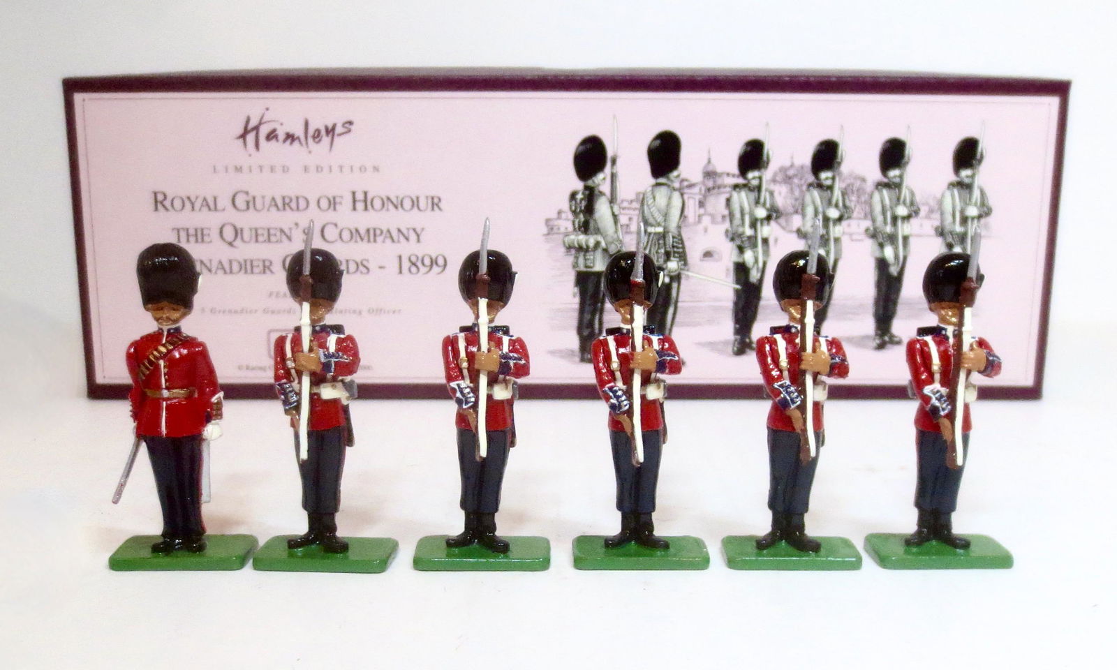 Britains #00319 Royal Guard Of Honour (1 of 1)