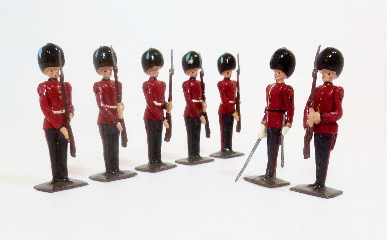 Britains #2078 Irish Guards at Attention (1 of 1)