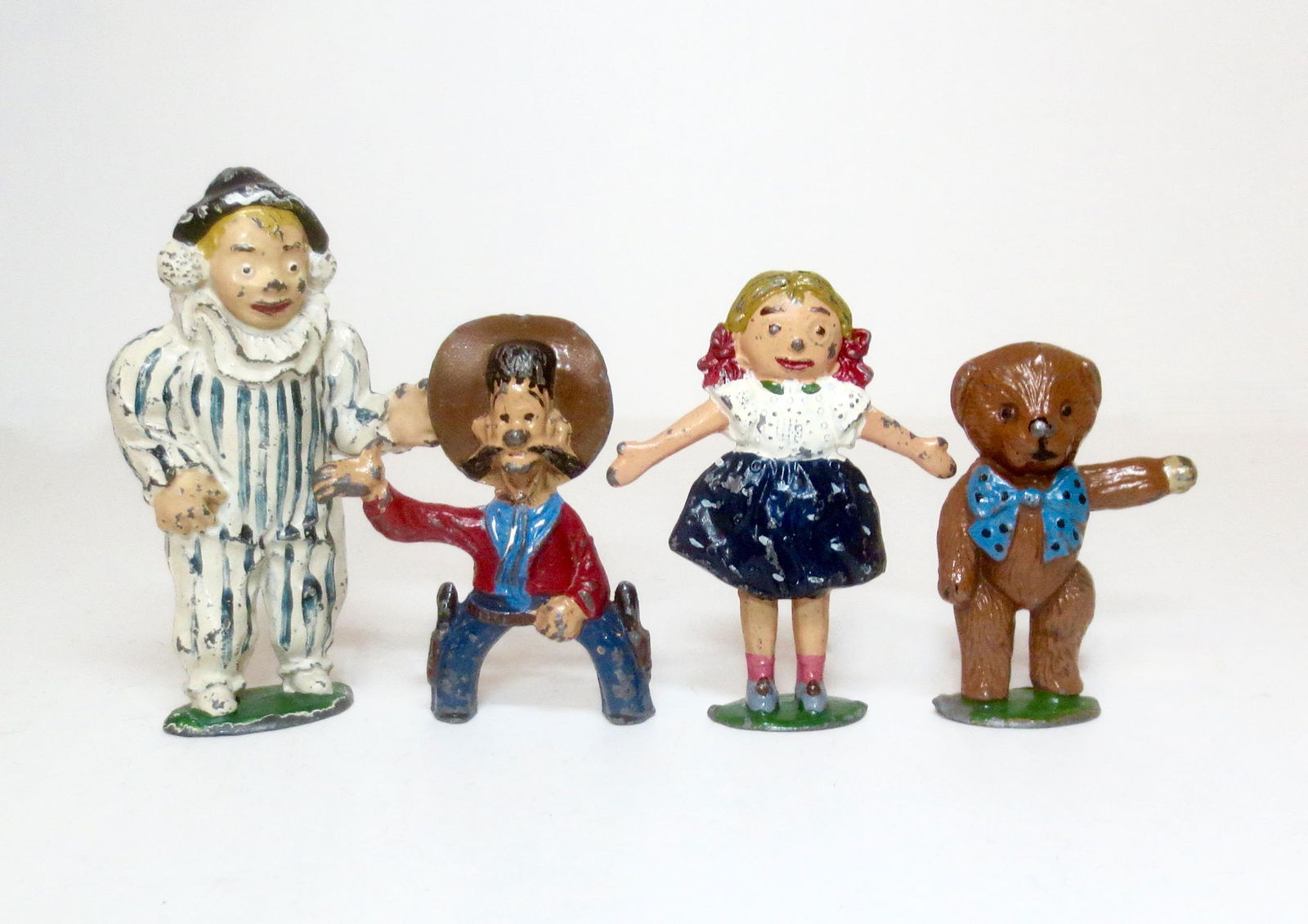 Sacul Children's Television Characters: Andy Pandy, Hank, Libby Loo, and Teddy. 4 pieces. Excellent to very good condition. Unboxed.