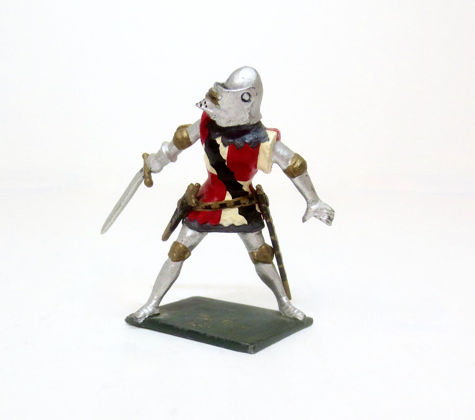 R. Courtenay Sir Nele Loring (1 of 1)